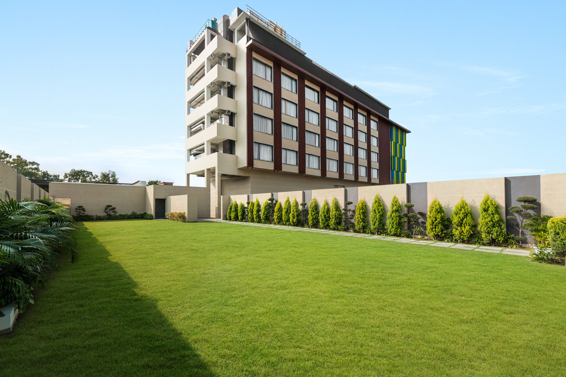 Outdoor Wedding venue in Bareilly Jardin Lawns - Ramada Encore by Wyndham Bareilly